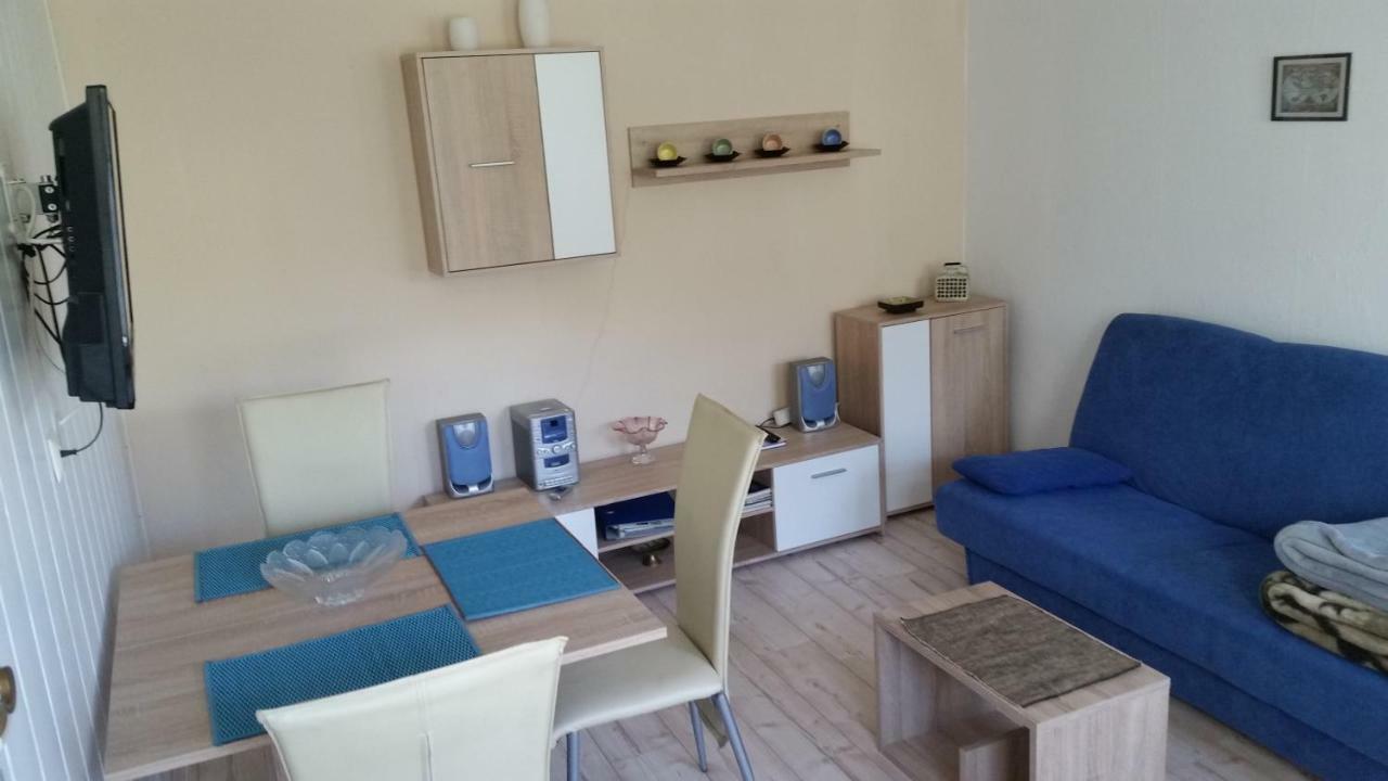 Ferienwohnung "Am Weinberg" باد شميديبرغ المظهر الخارجي الصورة
